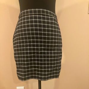 Plaid mini skirt